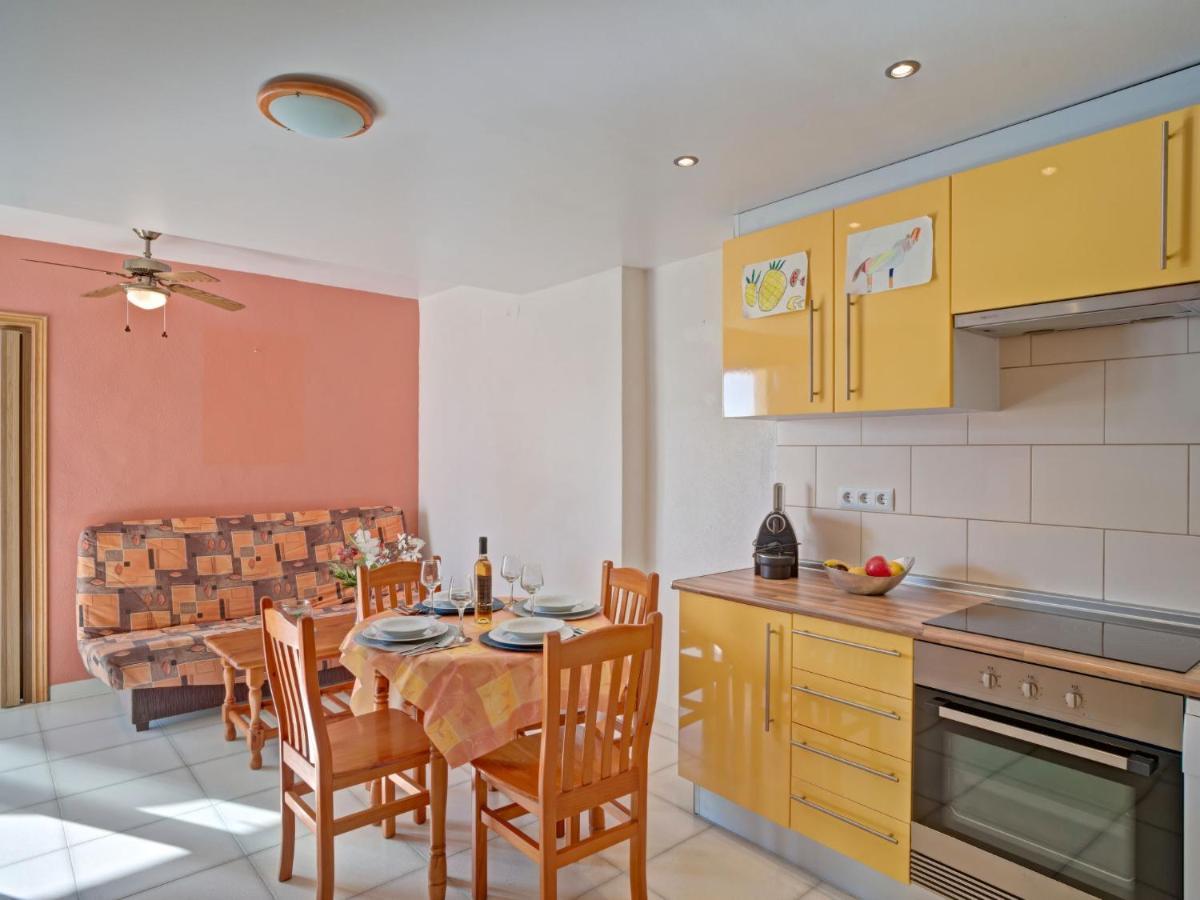 Apartment Aquarium Park-2 By Interhome Calp Exterior foto